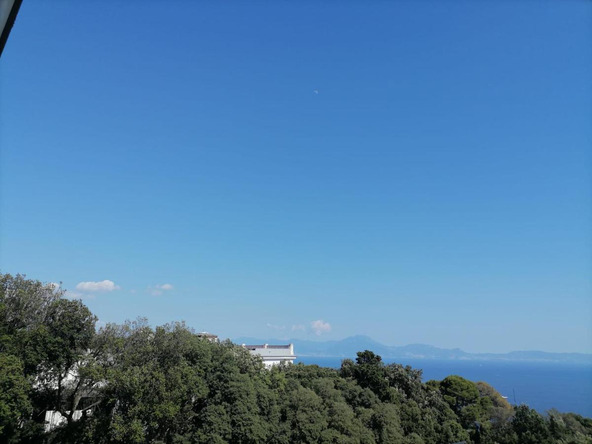 לינה וארוחת בוקר נאפולי Chiostro San Francesco - Casa Di Ospitalita Religiosa מראה חיצוני תמונה